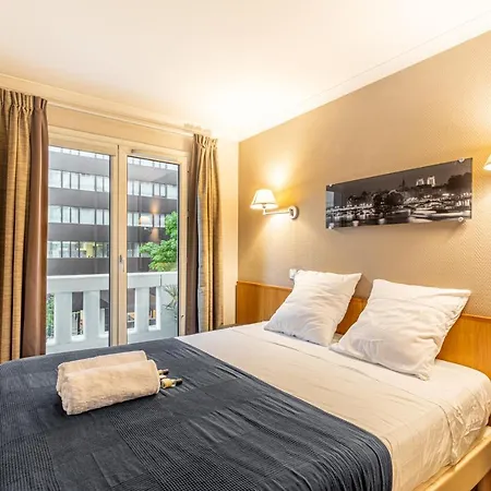 Paris Expo - Porte De Versailles *